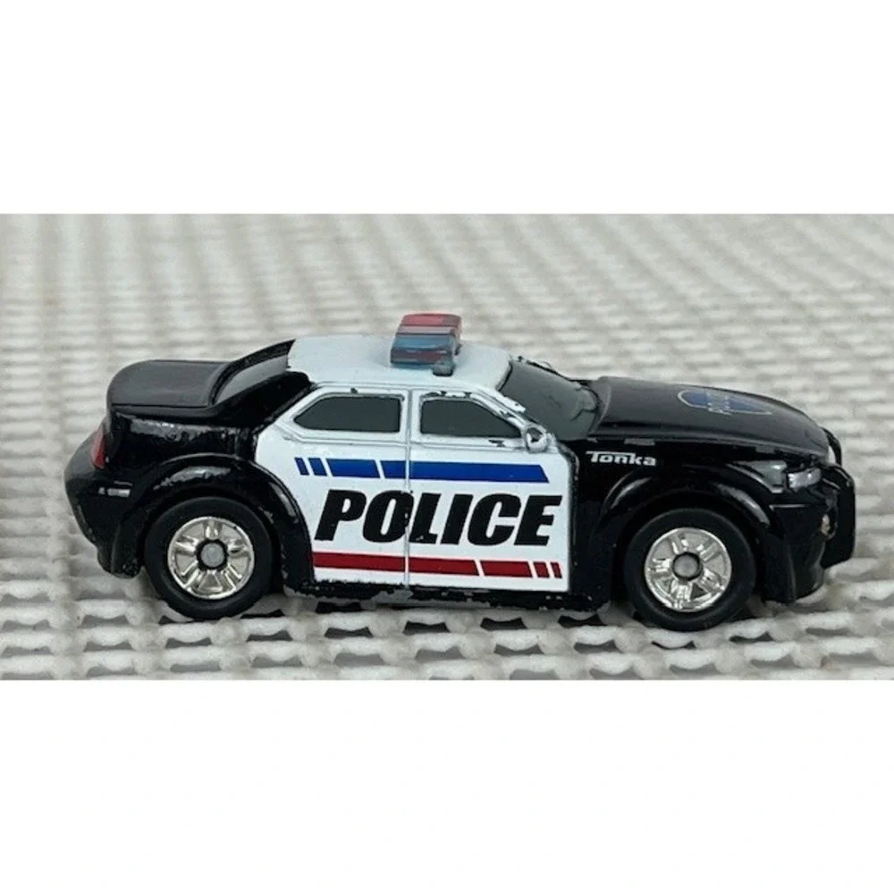 2012 Tonka Hasbro diecast police car‎ #0:6406 EUC